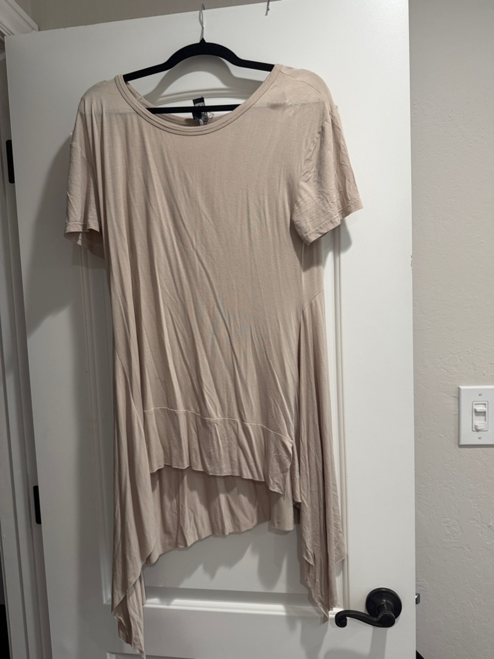 POL Beige High-Low Short Sleeve Tunic Dress